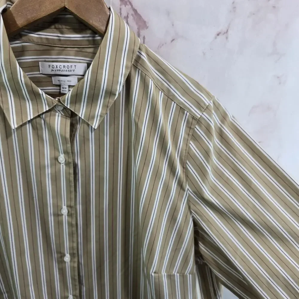 Foxcroft Shirt Women 16W Beige White Tan Striped Button Up Wrinkle Free Shaped - Picture 11 of 12